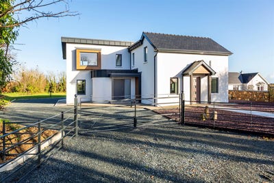 /international/ie/-dot-s-seaview-cottage-bannow-wexford-210110287121/
