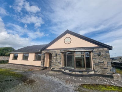 /international/ie/ballynew-ballinrobe-mayo-210110360449/