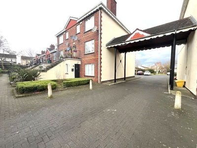 /international/ie/green-isle-court-dublin-22-dublin-210109799791/