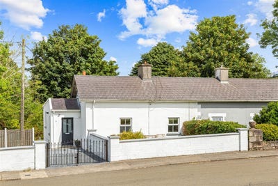 /international/ie/coolboy-tinahely-wicklow-210109821984/