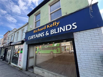 /international/ie/32-main-street-bray-wicklow-210109681913/