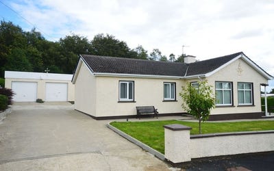 /international/ie/beechwood-lawn-dunwiley-stranorlar-donegal-210109720363/