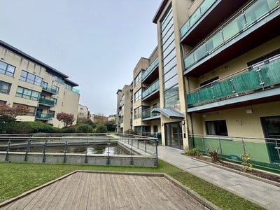 /international/ie/fortunes-lawn-dublin-24-dublin-210109799859/