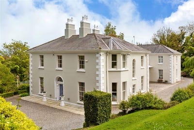 /international/ie/glenbrook-house-delgany-wicklow-210109675461/