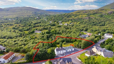 /international/ie/cornamona-village-cornamona-galway-210109679210/