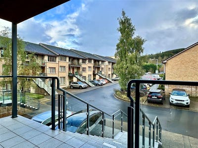 /international/ie/70-belarmine-place-dublin-18-dublin-210109682084/