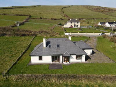 /international/ie/ballinvounig-dingle-kerry-210109682894/