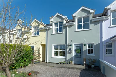 /international/ie/4-castle-heights-togher-west-cork-louth-210109684314/