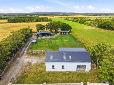 /international/ie/cornerstown-cottage-coalspit-mayglass-wexford-210109673751/