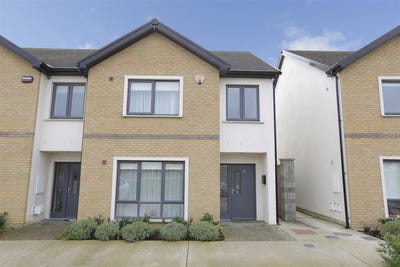 /international/ie/43-the-drive-bryanstown-wood-drogheda-louth-210110360305/