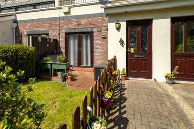 /international/ie/23-charlesland-wood-greystones-wicklow-210110249501/