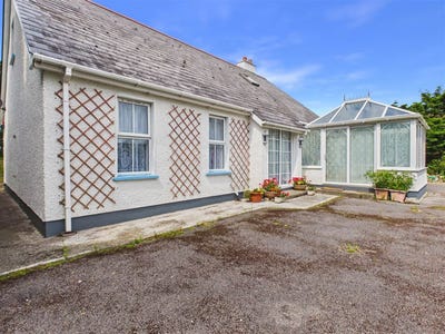 /international/ie/ballynacarrick-doochary-donegal-210109683677/