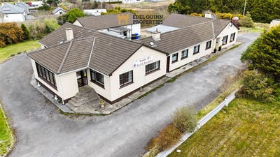 /international/ie/aunty-b-s-portnoo-road-ardara-donegal-210109685882/