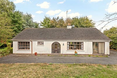 /international/ie/brid-john-house-sleaty-road-graiguecullen-carlow-210110141510/
