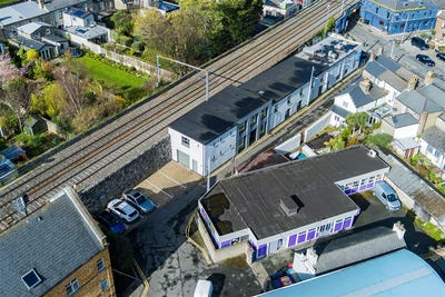 /international/ie/4-shaws-lane-dublin-4-dublin-210109682908/