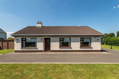 /international/ie/roseberry-newbridge-galway-210119784750/