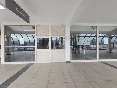 /international/ie/unit-15-16-rathfarnham-shopping-centre-dublin-14-dublin-210110205348/