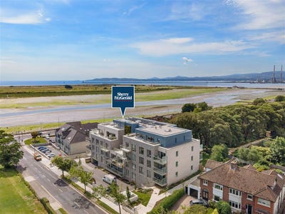 /international/ie/31-prospect-bay-mount-prospect-avenue-dublin-3-dublin-210109720223/
