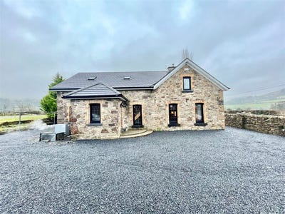 /international/ie/curraghduff-upperchurch-thurles-tipperary-210109675380/
