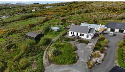 /international/ie/farrigans-lettermacaward-donegal-210109677378/