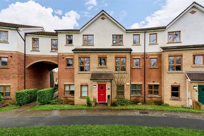 /international/ie/3-summerseat-green-clonee-meath-210119619431/