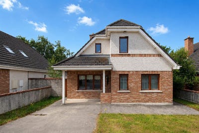 /international/ie/18-ottomy-avenue-clane-kildare-210119718623/