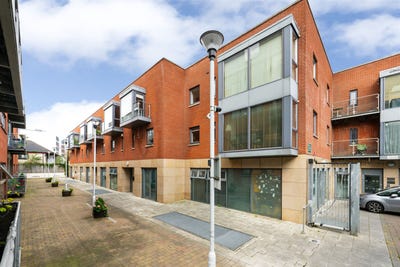 /international/ie/townhouse-5-brabazon-hall-dublin-8-dublin-210110313351/