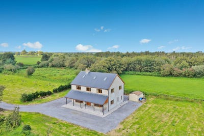 /international/ie/knockenagh-listowel-kerry-210109682686/