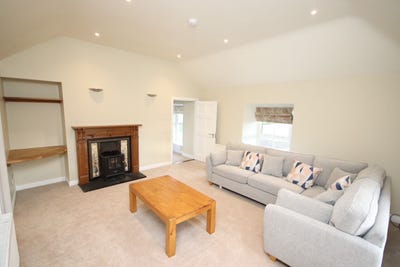 /international/ie/apt-2-kilrush-kilcullen-clare-210109687189/