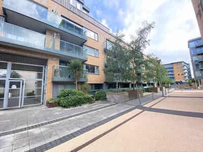 /international/ie/new-bancroft-hall-dublin-24-dublin-210109688290/