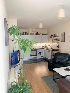 /international/ie/17-the-claremont-dublin-9-dublin-210109681317/