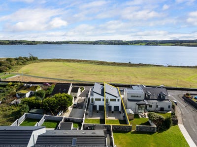 /international/ie/the-lookout-house-1-gort-road-loughrea-galway-210110360316/