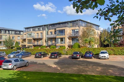 /international/ie/71-priory-court-delgany-wicklow-210109672734/