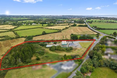 /international/ie/ballykelly-garden-centre-on-5-6acres-killinick-wexford-210110053107/