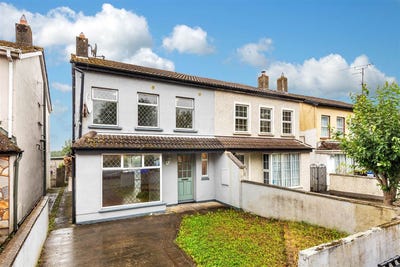 /international/ie/39-kilcarn-court-navan-meath-210119756090/