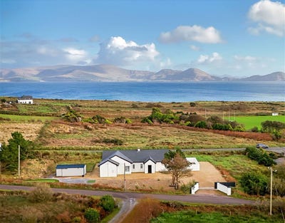 /international/ie/dungeagan-ballinskelligs-kerry-210109683167/