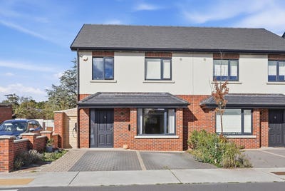 /international/ie/36-oak-park-malahide-dublin-210110353425/
