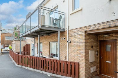 /international/ie/7-the-water-rill-waterside-malahide-dublin-210109879757/