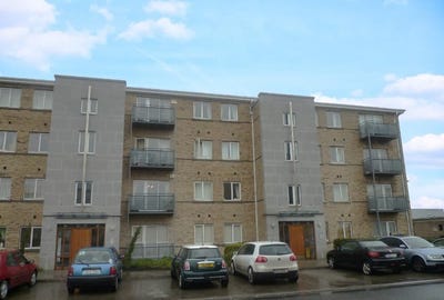 /international/ie/westend-village-dublin-15-dublin-210109683721/