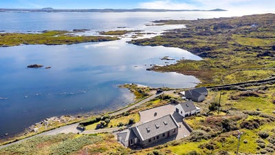 /international/ie/ard-carraig-keerhaun-north-errislannan-clifden-galway-210109682915/