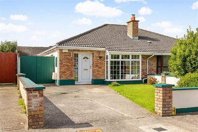 /international/ie/17-castle-village-crescent-celbridge-kildare-210110163736/