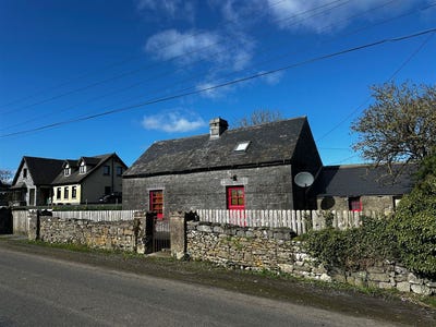 /international/ie/burnchurch-cottage-burnchurch-cuffesgrange-kilkenny-210119784695/