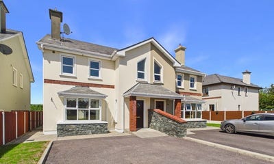 /international/ie/3-mountain-view-killarney-kerry-210110287142/