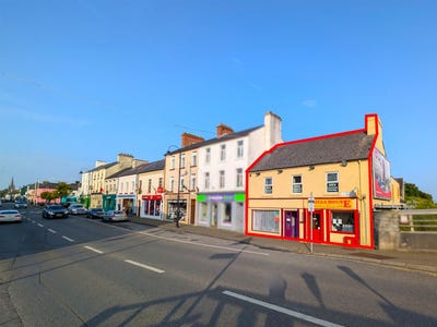 /international/ie/bridge-house-main-street-claremorris-mayo-210110313230/