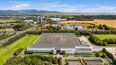 /international/ie/building-e-xerox-technology-park-building-e-xerox-technology-park-210109681952/