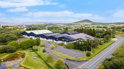 /international/ie/cahir-louisburgh-mayo-210109672140/