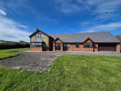 /international/ie/knockaclogher-ballyroe-tralee-kerry-210119699070/