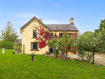 /international/ie/bluebell-lodge-old-dublin-road-carlow-town-carlow-210110360515/