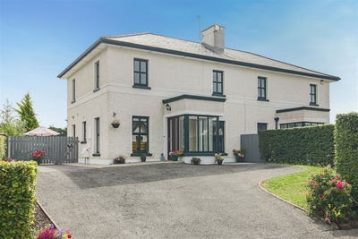 /international/ie/4-acres-avenue-acres-cove-drumshanbo-leitrim-210119673852/