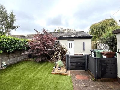 /international/ie/the-grove-celbridge-kildare-210120125843/